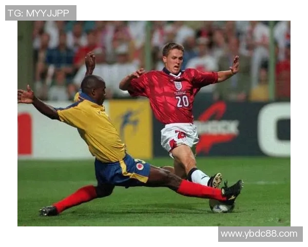 欧文1976年足球生涯回顾与成就分析 传奇球星的辉煌瞬间与影响 欧文1976年足球生涯回顾与成就分析 传奇球星的辉煌瞬间与影响